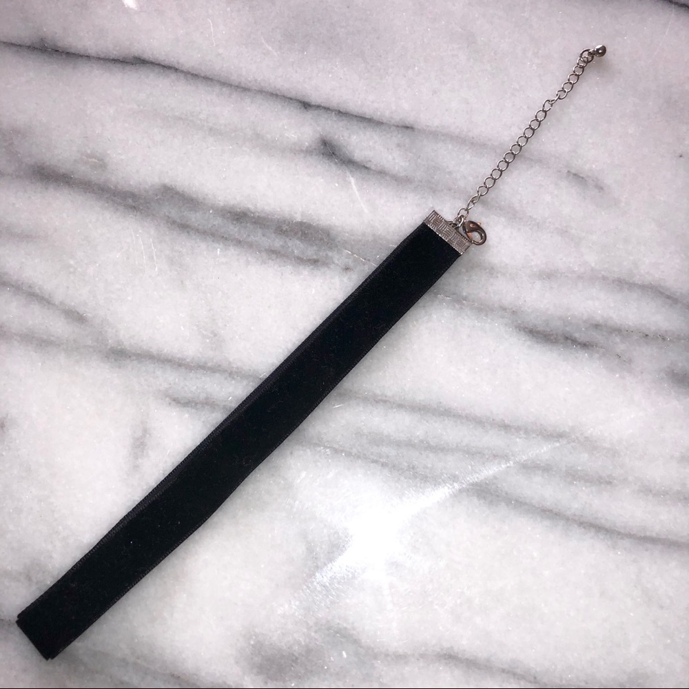 Velvet Choker (adjustable)